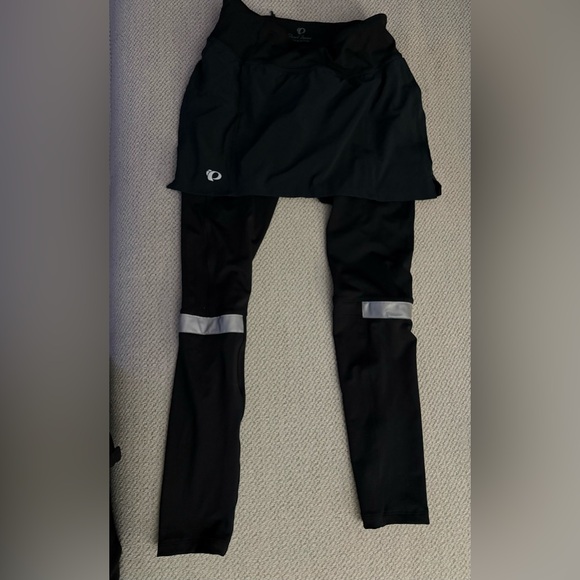 Pearl Izumi Women's Training / Running Fly Skirt Over Tight in Black, XS (0,2,4) - Picture 3 of 9
